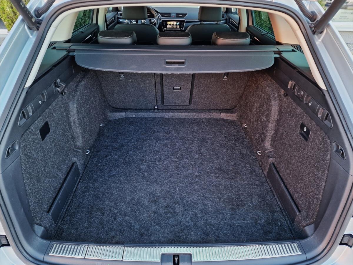 Škoda Superb Kombi 2,0 l 147 kw