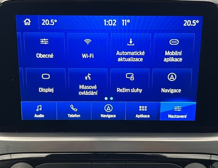 Ford Kuga SUV / Terénní 2,5 l 140 kw