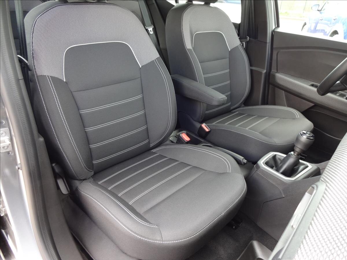 Dacia Sandero Hatchback 999,0 67 kw