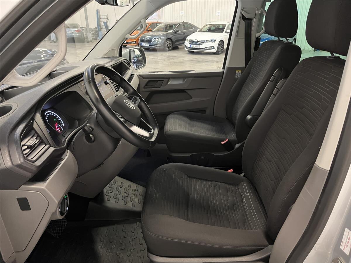 Volkswagen Caravelle Kombi 2,0 l 110 kw