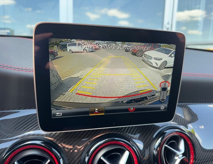 Mercedes-Benz CLA Kombi 2,0 l 280 kw