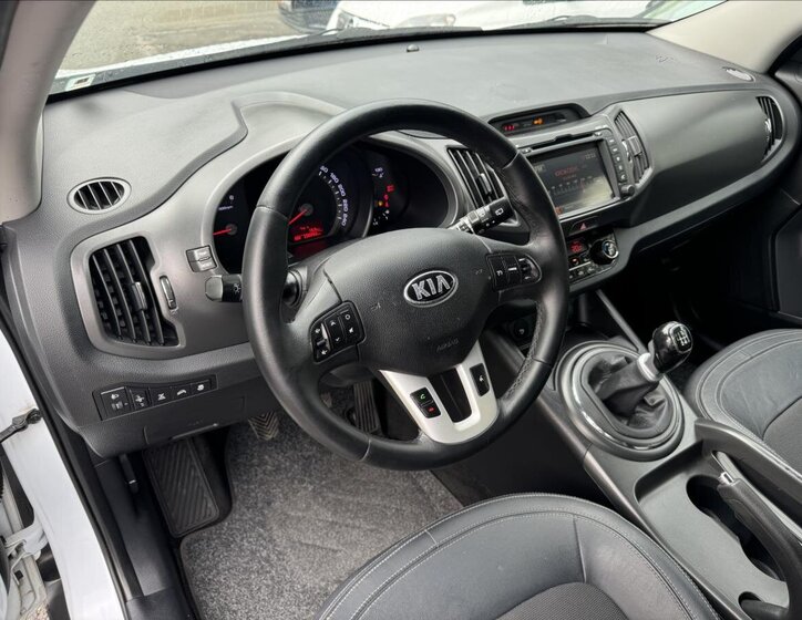 KIA Sportage SUV / Terénní 2,0 l 135 kw