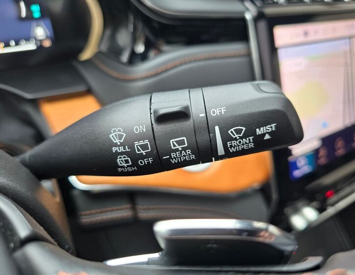 Jeep Grand Cherokee 20