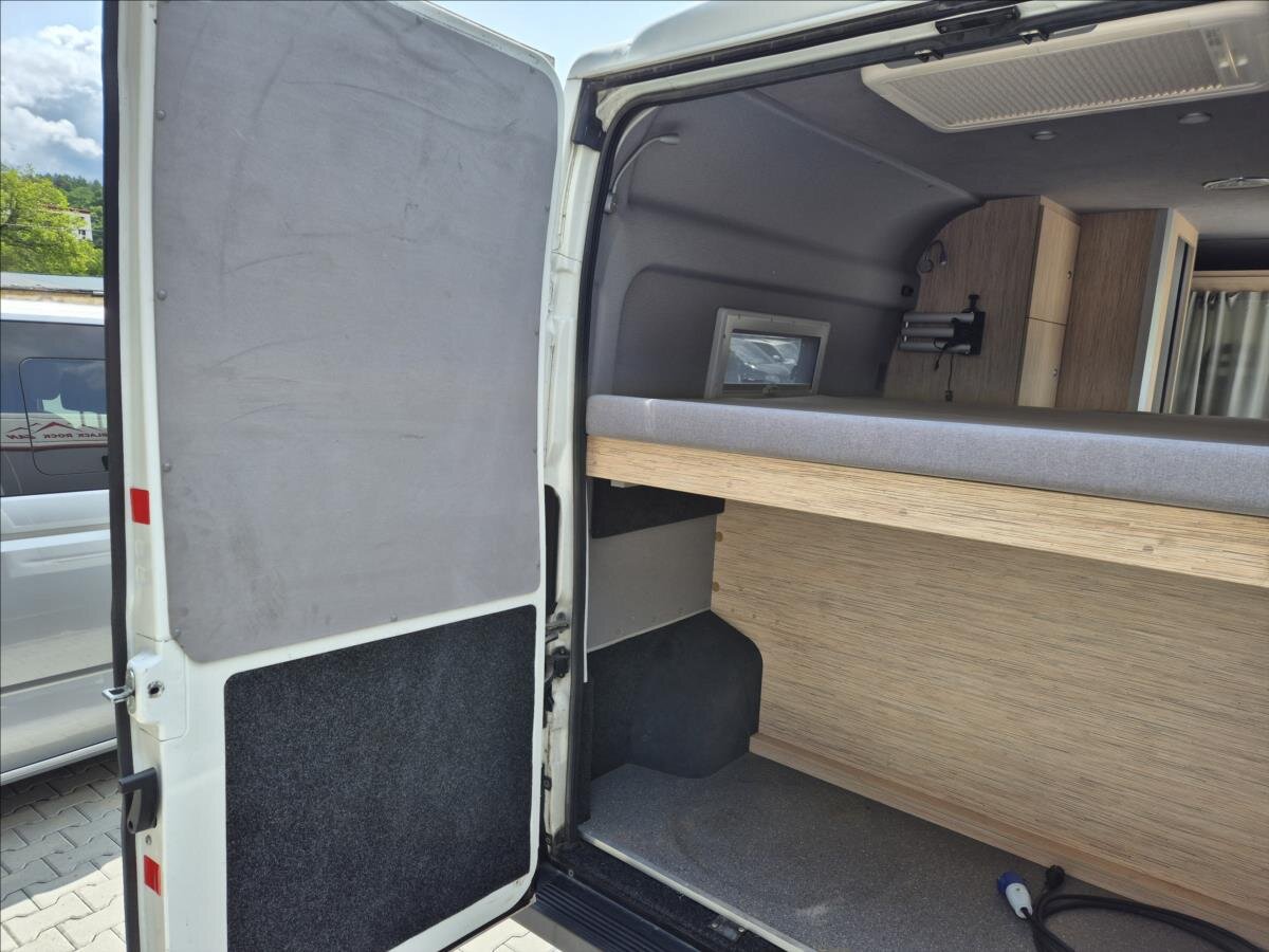 Peugeot Ostatní Ostatní 2,0 l 120 kw