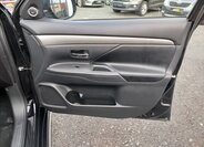 Mitsubishi Outlander SUV 2,3 l 110 kw