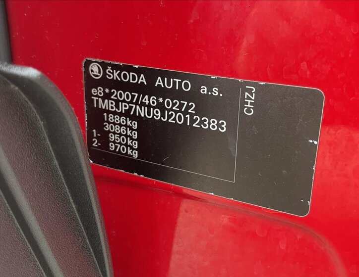 Škoda Karoq SUV / Terénní 999,0 85 kw