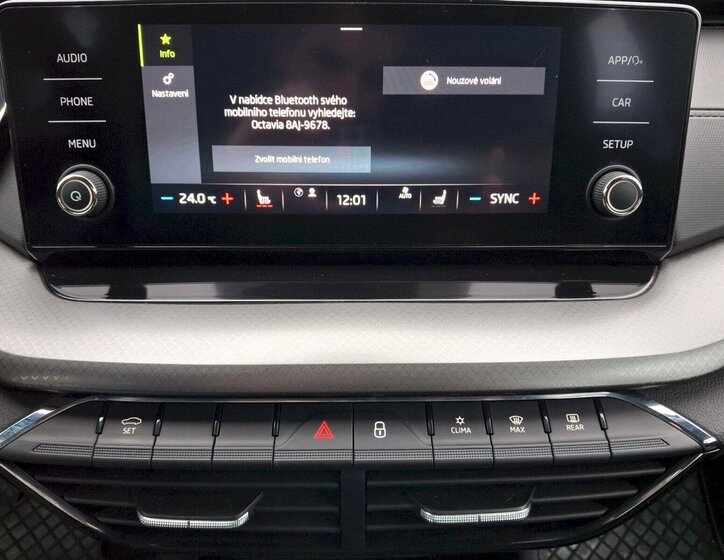 Škoda Octavia 23