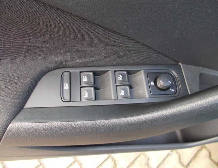 Škoda Kamiq SUV 999,0 85 kw