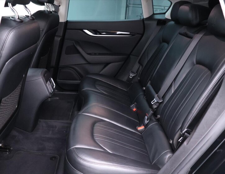 Maserati Levante SUV 3,0 l 257 kw