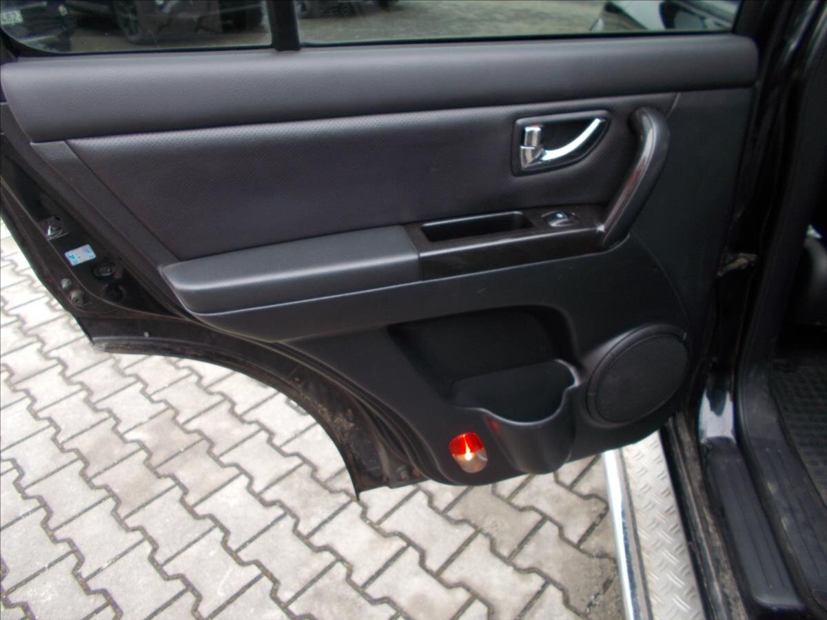 KIA Sorento SUV / Terénní 2,5 l 125 kw