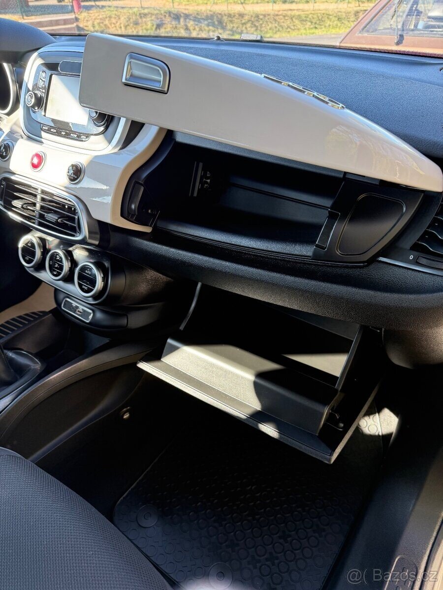 Fiat 500 Hatchback 0,0 88 kw