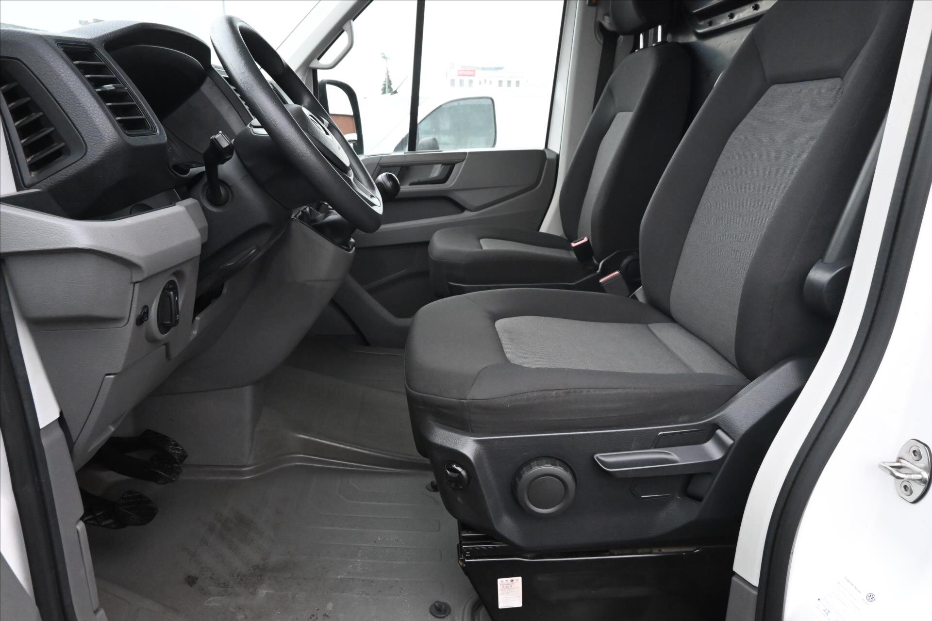 Volkswagen Crafter Skříň 2,0 l 130 kw