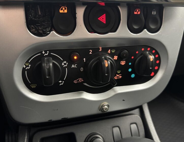 Dacia Duster SUV 1,6 l 77 kw