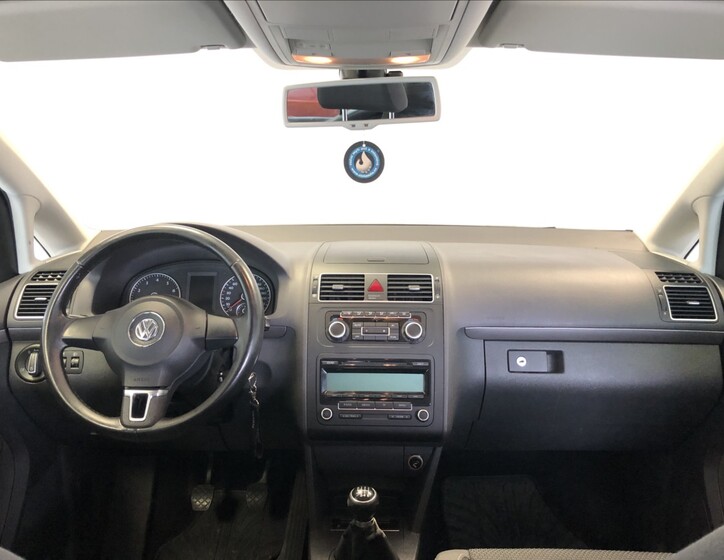 Volkswagen Touran 14