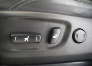 Toyota Land Cruiser 37