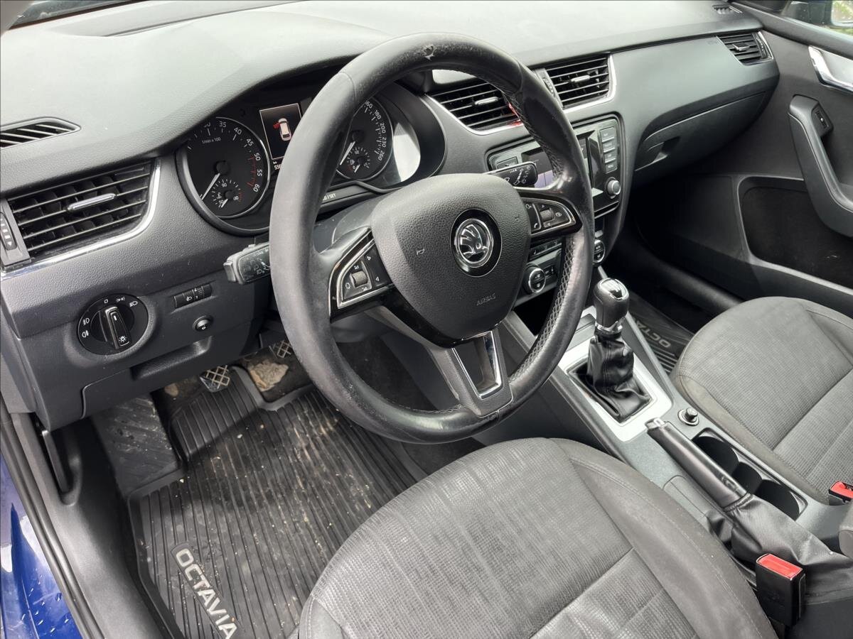 Škoda Octavia Kombi 2,0 l 110 kw