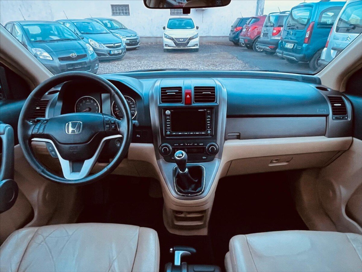 Honda CR-V SUV / Terénní 2,0 l 110 kw