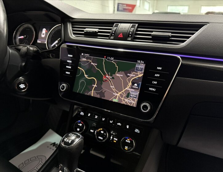 Škoda Superb Sedan / Limuzína 2,0 l 206 kw