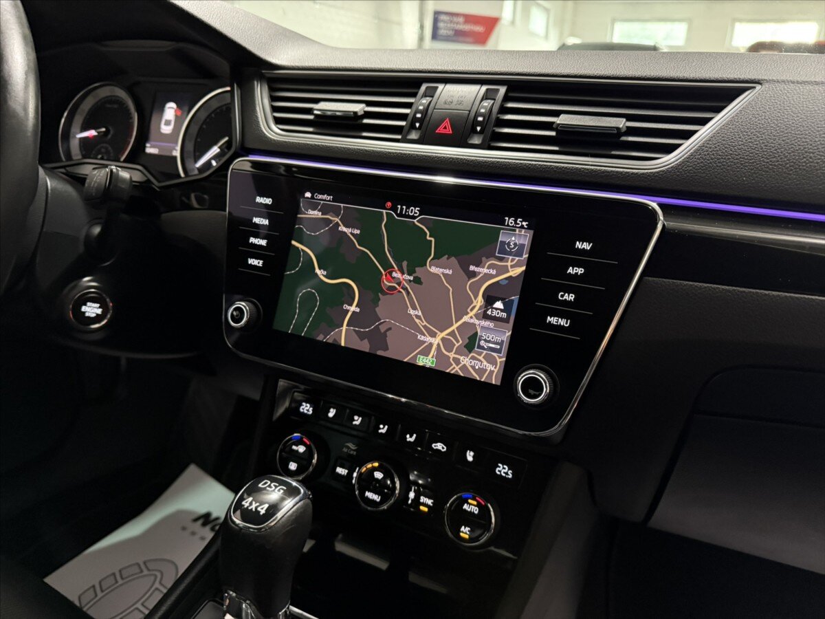 Škoda Superb Sedan / Limuzína 2,0 l 206 kw