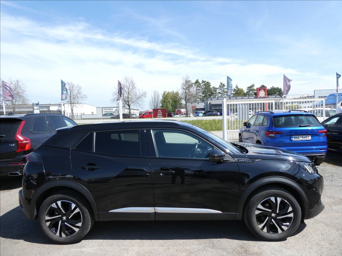 Peugeot 2008 SUV / Terénní 1,2 l 96 kw