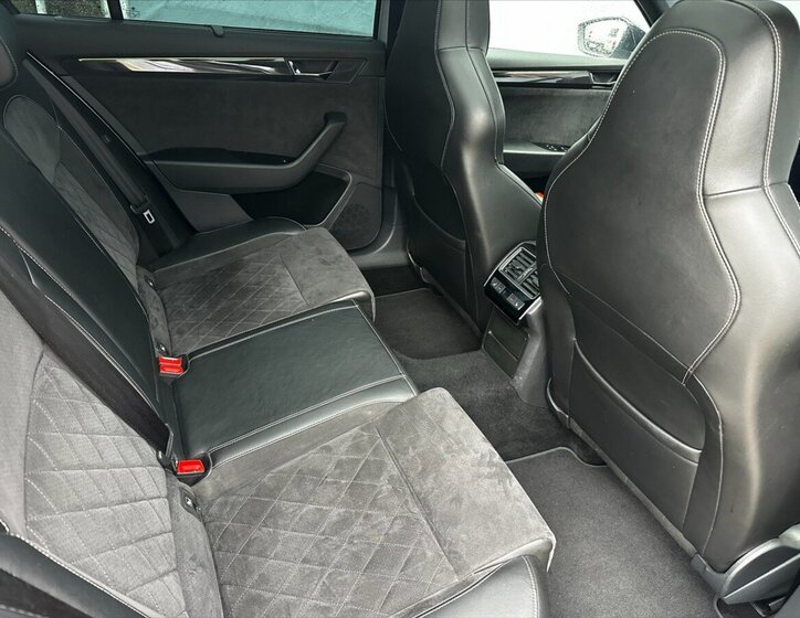 Škoda Superb Kombi 2,0 l 206 kw