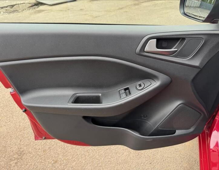 Hyundai i20 18