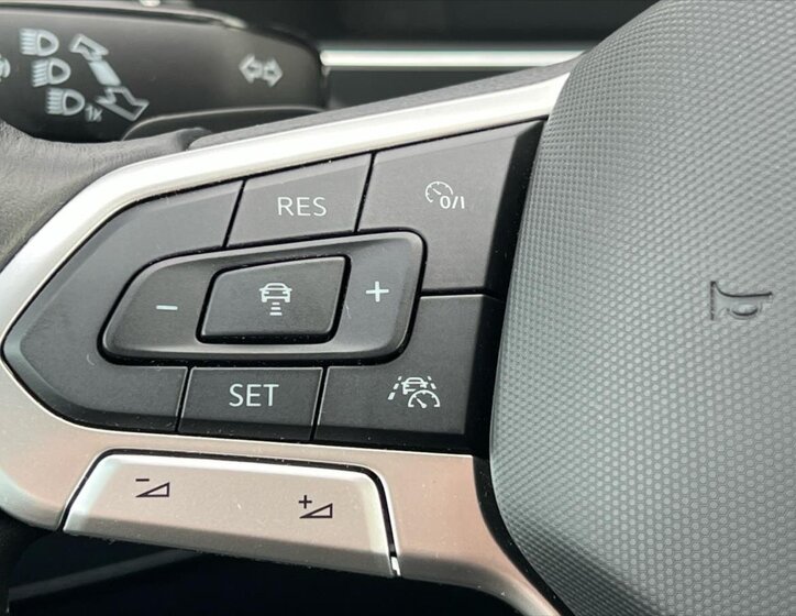 Volkswagen Tiguan Kombi 1,5 l 110 kw