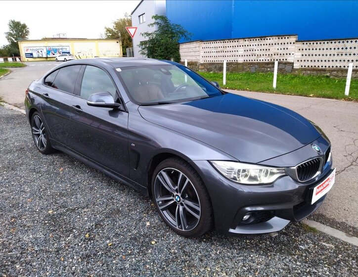 BMW Řada 4 Sedan / Limuzína 2,0 l 140 kw