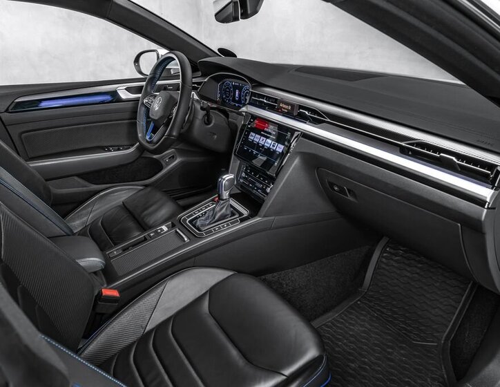 Volkswagen Arteon Kombi 2,0 l 235 kw