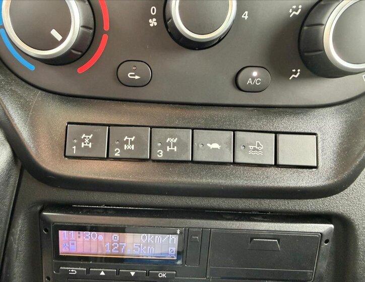 Iveco Daily Ostatní 3,0 l 132 kw