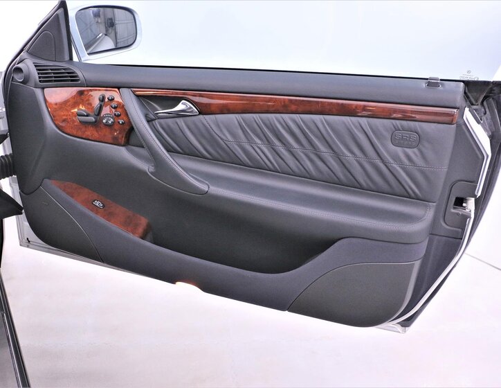 Mercedes-Benz CL Kupé 5,4 l 265 kw