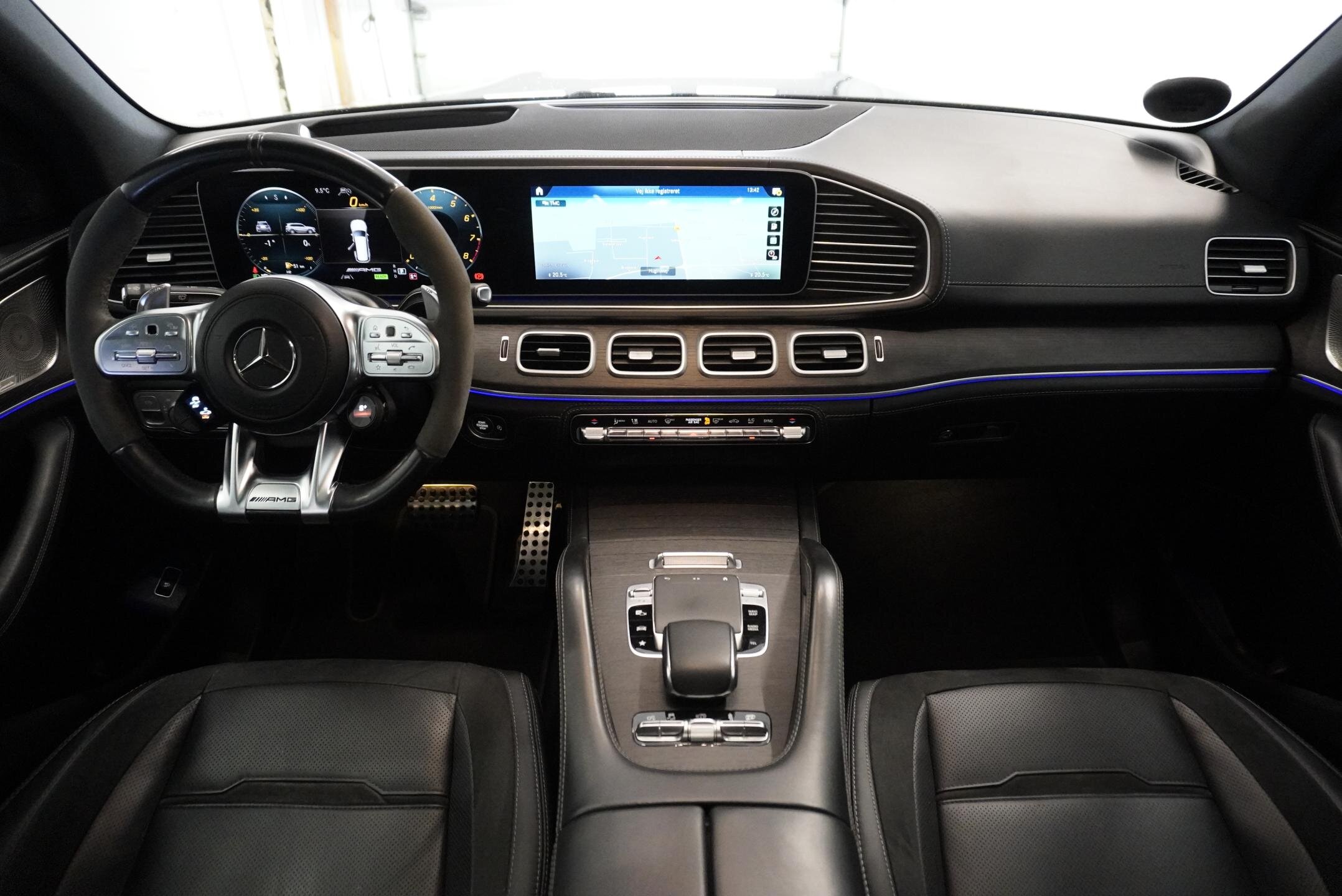 Mercedes-Benz GLS SUV / Terénní 4,0 l 450 kw