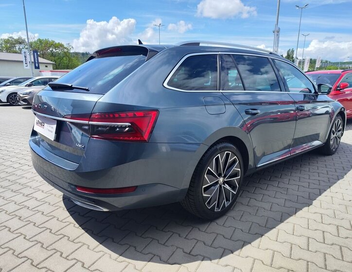 Škoda Superb Kombi 2,0 l 147 kw