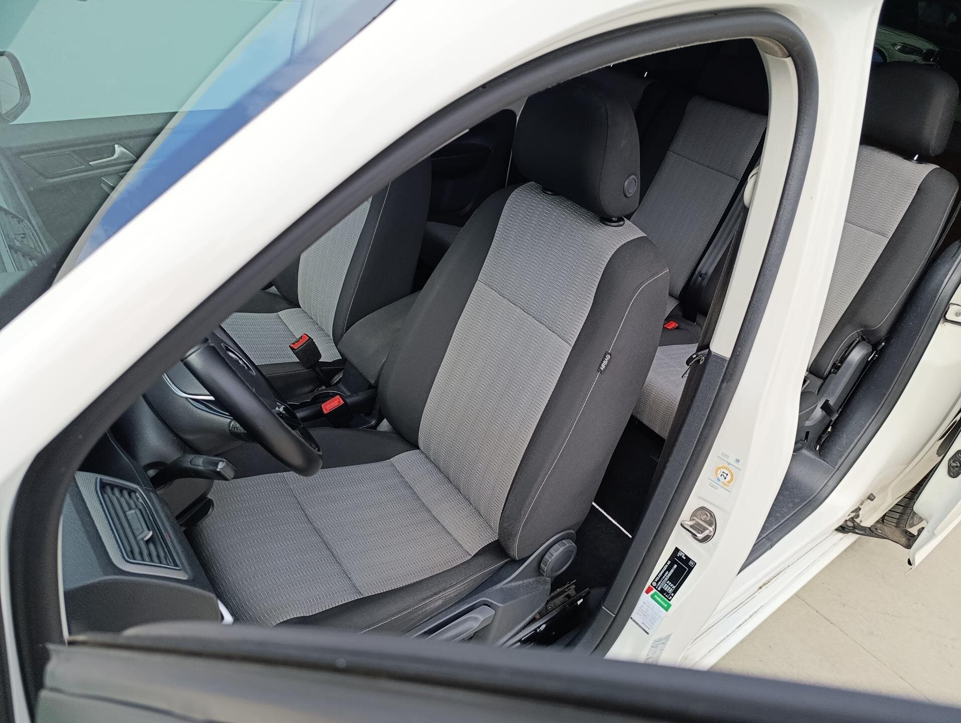 Volkswagen Caddy Kombi 2,0 l 110 kw