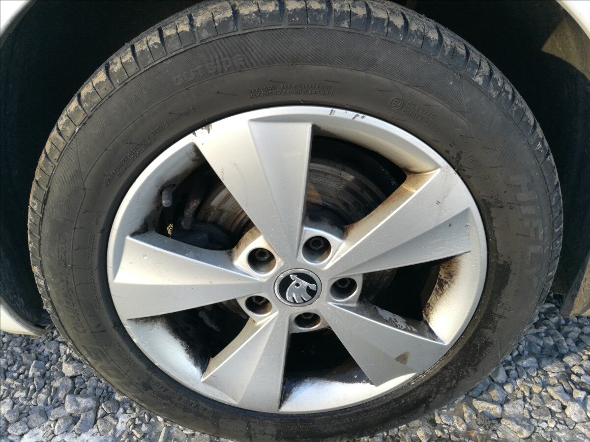 Škoda Octavia Sedan 1,6 l 77 kw