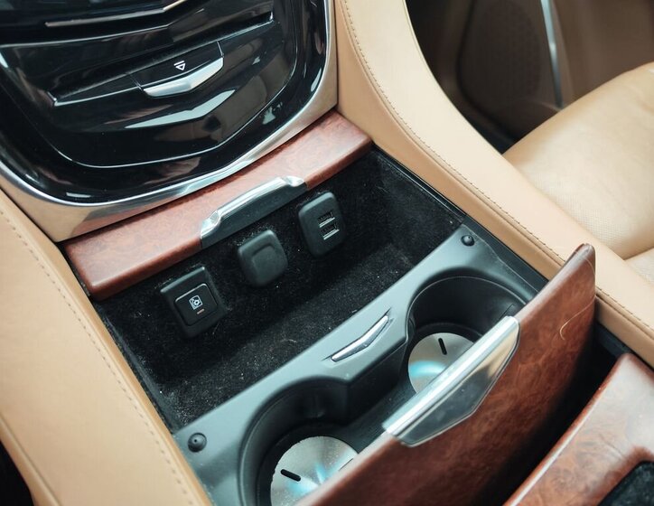 Cadillac Escalade 27