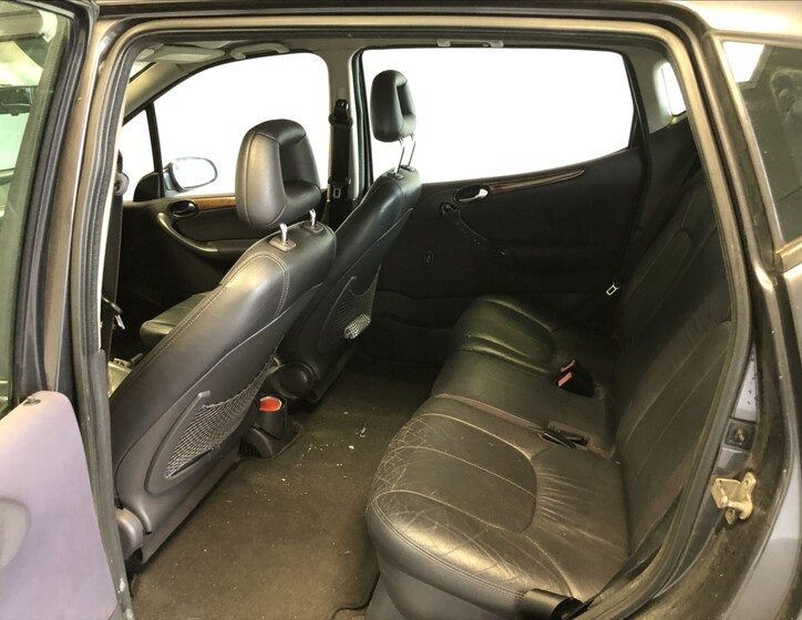 Mercedes-Benz Třídy A 10