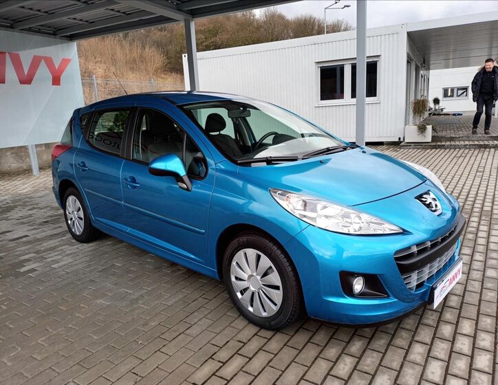 Peugeot 207 Kombi 1,4 l 54 kw
