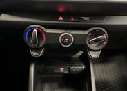 KIA Stonic SUV 1,2 l 61 kw