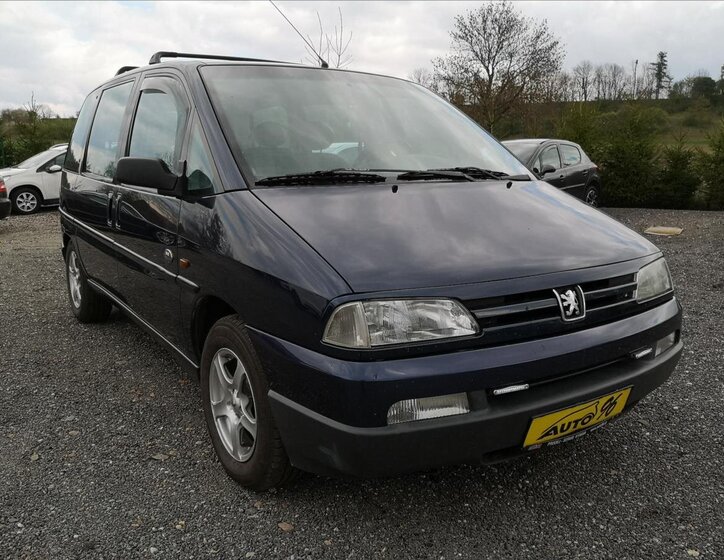 Peugeot 806 Kombi 2,1 l 80 kw