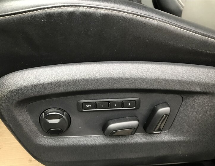 Volkswagen Caravelle Kombi 2,0 l 110 kw