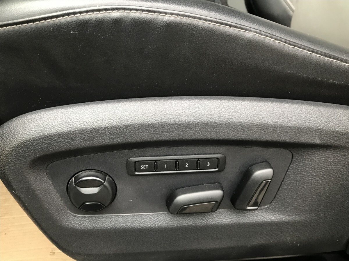 Volkswagen Caravelle Kombi 2,0 l 110 kw