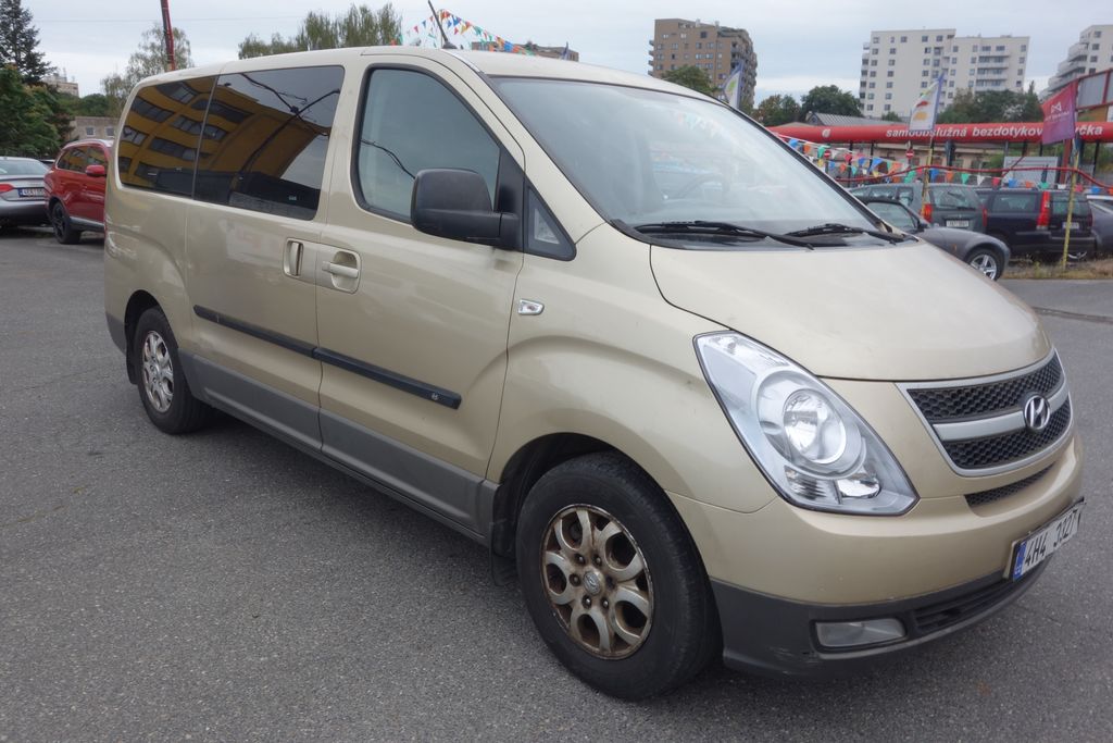 Hyundai H 1