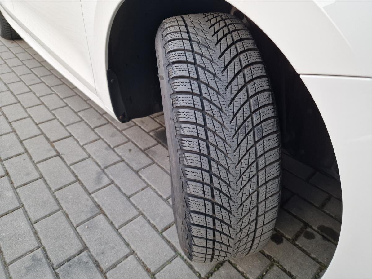 Škoda Octavia Kombi 1,5 l 110 kw