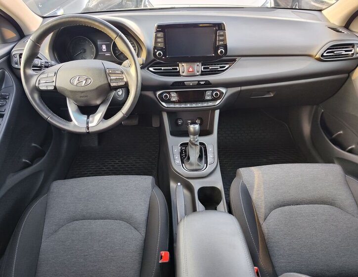 Hyundai i30 Kombi 998,0 88 kw