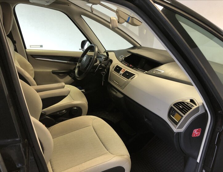 Citroën Grand C4 Picasso 12