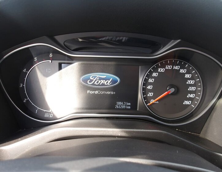 Ford Mondeo Kombi 2,0 l 120 kw