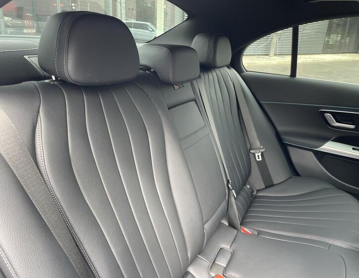 Mercedes-Benz Třídy E 17