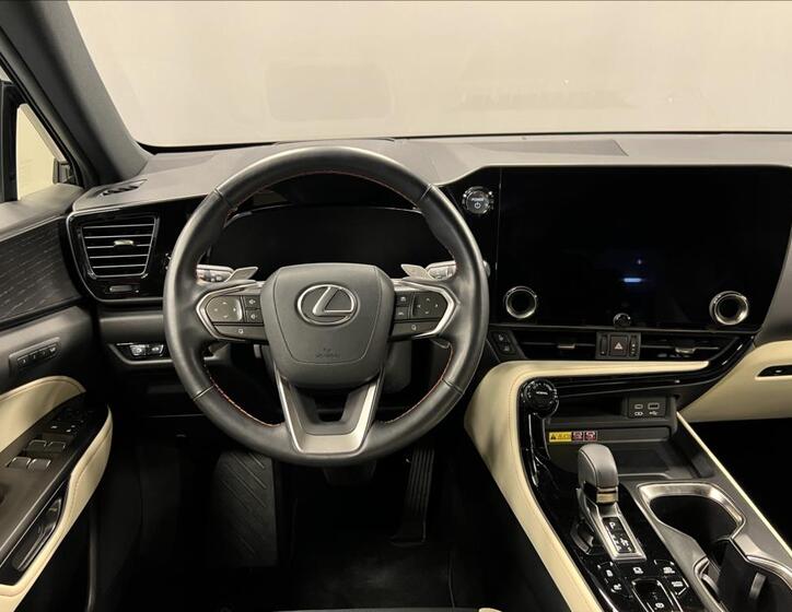 Lexus NX 450h plus 5