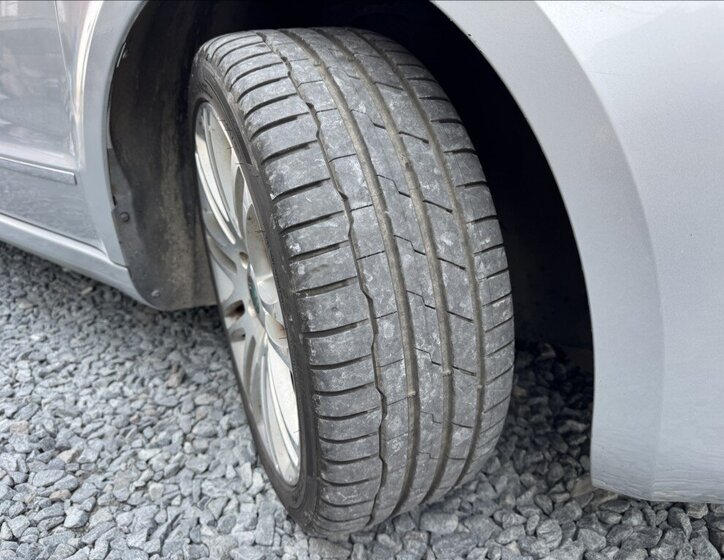 Škoda Superb Kombi 2,0 l 125 kw